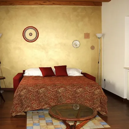 Casa Jasmin, 2 Floors, Private Garden * Verona