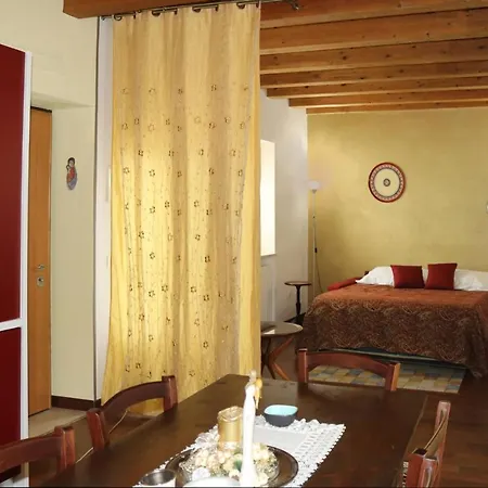 Casa Jasmin, 2 Floors, Private Garden Verona