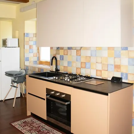 Appartamento Casa Jasmin, 2 Floors, Private Garden