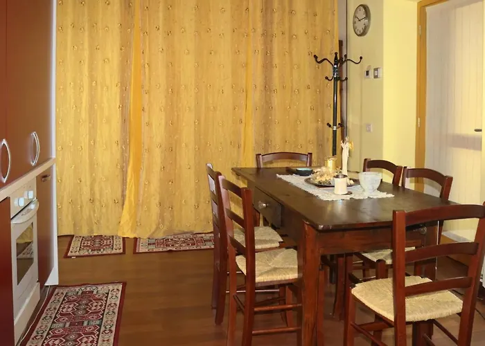 Casa Jasmin, 2 Floors, Private Garden