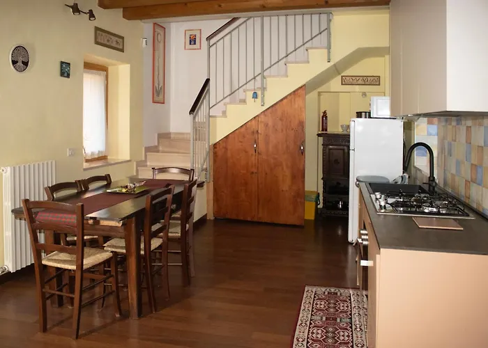 Casa Jasmin, 2 Floors, Private Garden